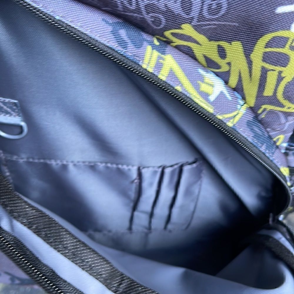 Backpack   - Picture 4 of 4